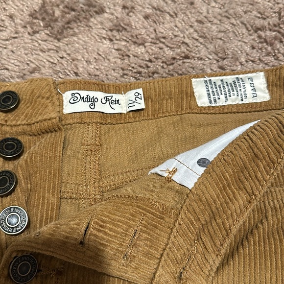 Corduroy dark tan skirt - Picture 4 of 5